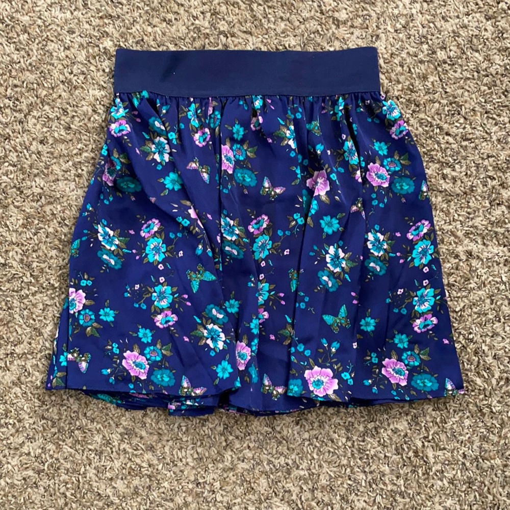 Forever 21 skirt- size small